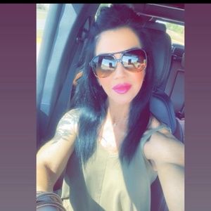 Meet your Posher, Kacey